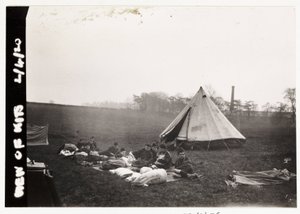 किट का दृश्य', c 1920 द्वारा अज्ञात