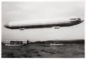 ज़ेपेलिन एलजेड 3 एयरबोर्न, जर्मनी, c1906-1908 1933 द्वारा अज्ञात