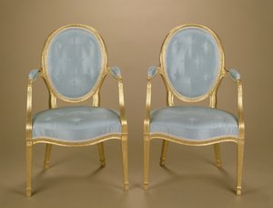 एडम ओवल-समर्थित गिल्ट कार्वर कुर्सियों की जोड़ी, नीला असबाबवाला, c.1780 द्वारा अज्ञात अज्ञात