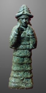 संरक्षक देवी लामा की कांस्य मूर्ति, मेसोपोटामिया c.2035-1794 ईसा पूर्व द्वारा अज्ञात