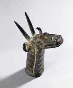 ड्रैगन, भगवान मर्दुक का प्रतीक, स्वर्गीय असीरियन काल, c.800-600 ईसा पूर्व (कांस्य) द्वारा अज्ञात