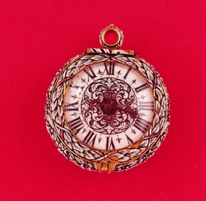 गोल्ड केस के साथ फ्रेंच पॉकेट वॉच, सफेद फूलों और काले चिह्नों के साथ राहत में सजी हुई, गॉलोन्स द्वारा, c.१६५० (६६८५८ भी देखें) द्वारा अज्ञात