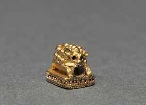 हेजहोग आभूषण तत्व, 400-200 ई.पू. द्वारा अज्ञात