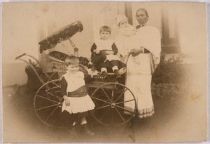 भारतीय आया अपने यूरोपीय आरोपों के साथ, सी 1870 द्वारा अज्ञात