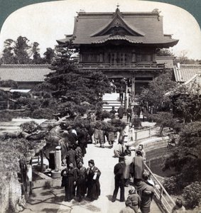 मुख्य प्रवेश द्वार केमीडो मंदिर, टोक्यो, जापान, 1904 द्वारा अंडरवुड और अंडरवुड