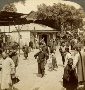 स्ट्रीट दृश्य, कैंटन, चीन। द्वारा अंडरवुड और अंडरवुड