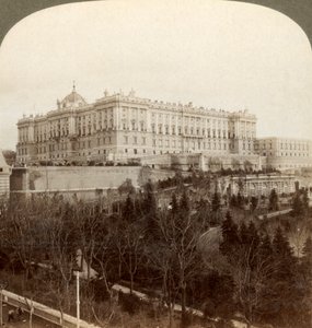 रॉयल पैलेस, और रॉयल पार्क कैम्पो डेल मोरो ... मैड्रिड, स्पेन, 1902। द्वारा अंडरवुड और अंडरवुड