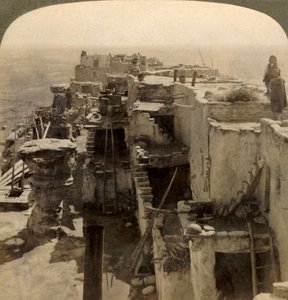 वोल्पी ... रहस्यमय मोकी जाति के एक प्रमुख प्यूब्लो क्लिफ डवेलर्स, एरिज़ोना, संयुक्त राज्य अमेरिका, 1901। द्वारा अंडरवुड और अंडरवुड