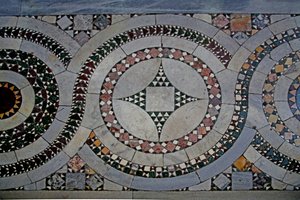 Cosmati pavement द्वारा अज्ञात