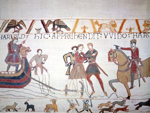 हेरोल्ड II (1022 - 1066) नॉर्मंडी में उतरा जहां उसे विलियम I द कॉन्करर (1027 - 1087) ने पकड़ लिया। बेयुक्स टेपेस्ट्री, जिसे क्वीन मैथिल्डे की कढ़ाई के रूप में जाना जाता है द्वारा अज्ञात कलाकार