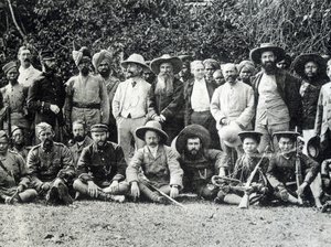 अगस्टे पावी (1847-1925), ब्रेटन एक्सप्लोरर और 1895 में अपर मेकांग के फ्रेंको-इंग्लिश मिशन। द्वारा अज्ञात फोटोग्राफर