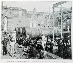 रॉबर्ट डबॉइस द्वारा "" ले टोनकिन एन 1900" में 25/9/1899 को हाइफोंग कपास कताई के भाप बॉयलरों की स्थापना। द्वारा अज्ञात फोटोग्राफर
