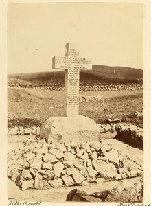 मेमोरियल टू द प्रिंस इंपीरियल, 1881 द्वारा अज्ञात फोटोग्राफर