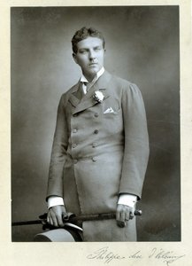 फिलिप का पोर्ट्रेट, ड्यूक ऑफ ऑरलियन्स (1869 - 1926), युवक। द्वारा अज्ञात फोटोग्राफर