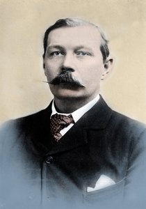 सर आर्थर कॉनन डॉयल (1859-1930) का पोर्ट्रेट, अंग्रेजी लेखक, "शर्लक होम्स" के चरित्र के निर्माता। द्वारा अज्ञात फोटोग्राफर
