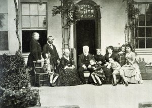 1866 में ग्वेर्नसे में निर्वासन में विक्टर ह्यूगो का पोर्ट्रेट जूलियट ड्रोएट के साथ। द्वारा अज्ञात फोटोग्राफर