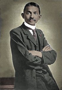 महात्मा, भारतीय राजनीतिक और आध्यात्मिक नेता के रूप में जाने जाने वाले राजनीतिक नेता मोहनदास करमचंद गांधी (1869-1948) का चित्र द्वारा अज्ञात फोटोग्राफर