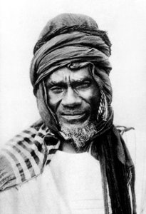  द्वारा अज्ञात फोटोग्राफर