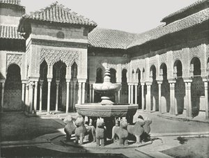 द कोर्ट ऑफ़ द लायंस, अल्हाम्ब्रा, ग्रेनेडा, स्पेन, 1895। द्वारा डब्ल्यू एंड एस लिमिटेड