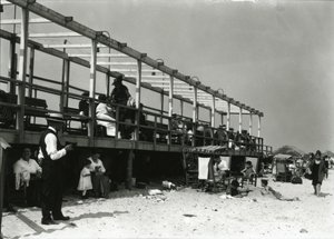 समुद्र तट दृश्य, कोनी द्वीप, सी। 1910-21 द्वारा विलियम डेविस हसलर