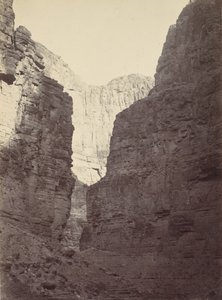 चूना पत्थर की दीवारें, कानाब वॉश, कोलोराडो नदी, 1872।