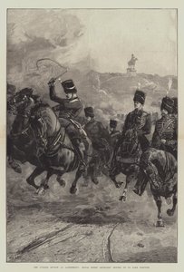 एल्डर्सॉट, रॉयल हॉर्स आर्टिलरी में जुबली की समीक्षा स्थिति लेने के लिए बढ़ रही है