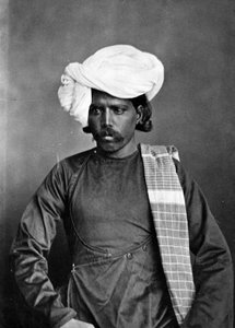 &39;द कॉस्ट्यूम एंड पीपल ऑफ इंडिया&39; से एक आदमी का चित्रण, c.1860