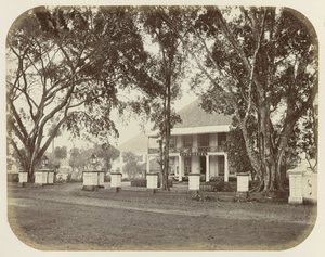  द्वारा वुडबरी और पेज