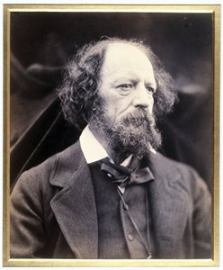 लॉर्ड अल्फ्रेड टेनीसन (1809-1892), अंग्रेजी कवि
