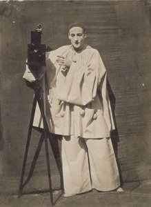 फ़ोटोग्राफ़र पियरोट द्वारा नादर