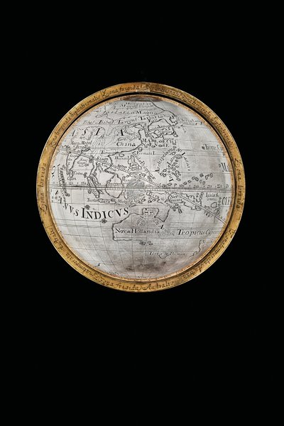 हरक्यूलिस और एटलस, ऑग्सबर्ग, 1697-99 द्वारा समर्थित दो असाधारण स्थलीय और आकाशीय ग्लोब द्वारा अब्राहम ड्रेंटवेट