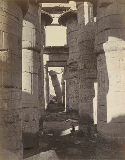 ऊपरी मिस्र, कर्णक में हाइपोस्टाइल हॉल, सीए। 1870. द्वारा आदोलपे ब्रौन