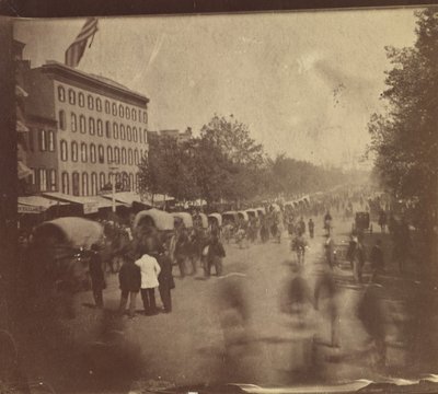 [ग्रैंड आर्मी रिव्यू, वाशिंगटन, डीसी], मई 1865। द्वारा अलेक्जेंडर गार्डनर