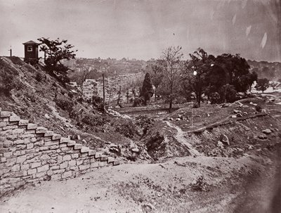 आर एंड पी रेलरोड ब्रिज, रिचमंड, सीए के खंडहर। 1865. द्वारा अलेक्जेंडर गार्डनर