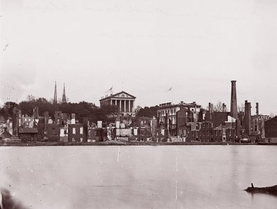 नहर, रिचमंड, 1865 के उत्तरी तट पर खंडहर। द्वारा अलेक्जेंडर गार्डनर