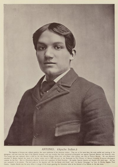 एंटोनियो, अपाचे इंडियन द्वारा American Photographer