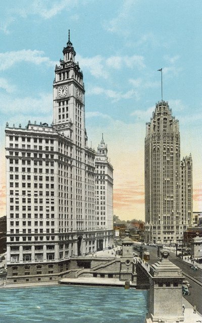 Wrigley बिल्डिंग और ट्रिब्यून टॉवर (रंगीन फोटो) द्वारा अमेरिकी फोटोग्राफर