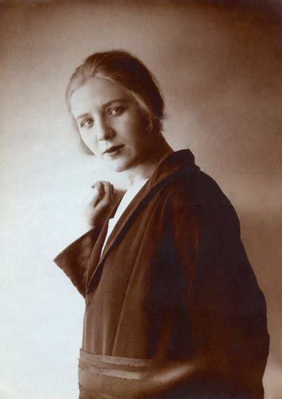 इज़ाबेला डेनिलोव्ना यूरीवा (1899-2000), बेनामी द्वारा अनाम अनाम