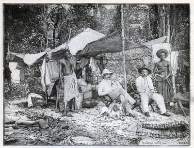 फ्रांसीसी कप्तान लुई गुस्ताव बिंगर का मिशन (1856-1936): अफोरेनो, कोटे डी आइवर में मिशन का शिविर। 1892 के "ले मोंडे इलस्ट्री" में उत्कीर्णन। निजी संग्रह। द्वारा अनाम अनाम