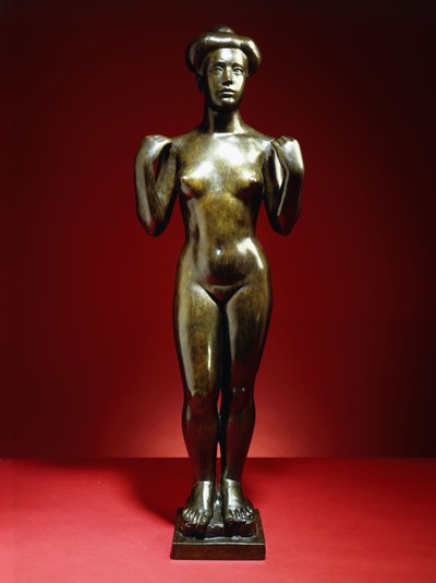 बाथर, शस्त्र उठाकर; Baigneuse, ऑक्स ब्रा लेव्स, c.1900 (हरे-भूरे रंग के पेटिना के साथ कांस्य) द्वारा एरिस्टाइड मैयोल