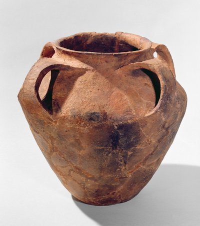 चार हैंडल (मिट्टी) के साथ आर्मोरिक द्विभाजित जार द्वारा Bronze Age