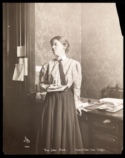 मिस हेलेन मारोट, 1904 (सिल्वर जिलेटिन प्रिंट) द्वारा Byron Company