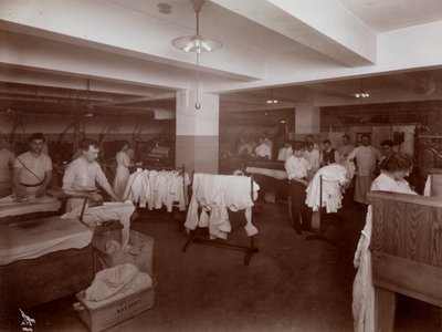 होटल McAlpin, 1913 (सिल्वर जिलेटिन प्रिंट) में कपड़े धोने का कमरा द्वारा Byron Company