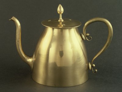 चायदानी, 1896 (पीतल) द्वारा Charles Francis Annesley Voysey