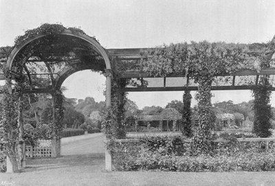 दो Pergolas द्वारा चार्ल्स लैथम