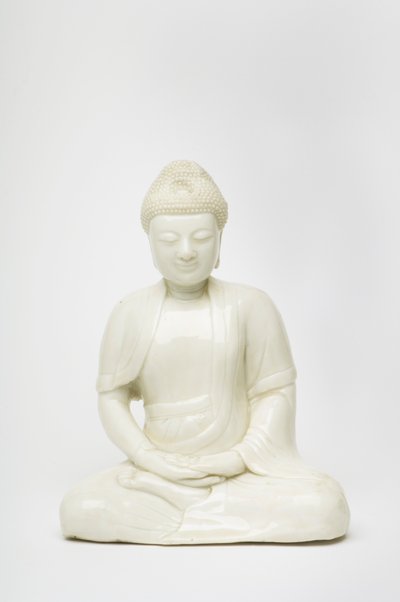 बुद्ध (चीनी मिट्टी के बरतन) द्वारा चीनी स्कूल
