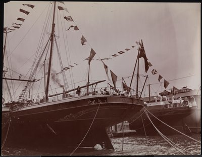 डॉक पर एसएस "उम्ब्रिया", c.1897 (b/w फोटो) द्वारा कंपनी बायरन