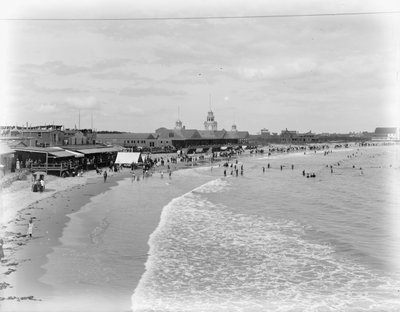 Narragansett बीच और पियर, रोड आइलैंड, c.1899 (b/w फोटो) द्वारा डेट्रोइट प्रकाशन कंपनी