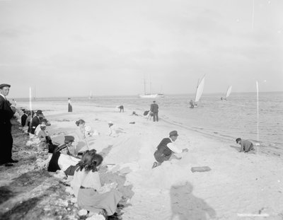 बिस्केन बे, मियामी, फ्लोरिडा के तट पर, c.1905 (b/w फोटो) द्वारा डेट्रोइट प्रकाशन कंपनी