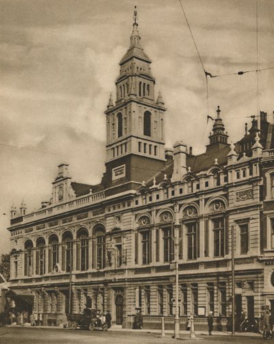 हैमरस्मिथ ब्रॉडवे से हैमरस्मिथ टाउन हॉल, c1935। द्वारा डोनाल्ड मैकलेश